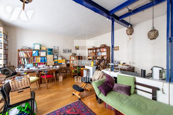 Appartement à rénover Place Saint-Michel