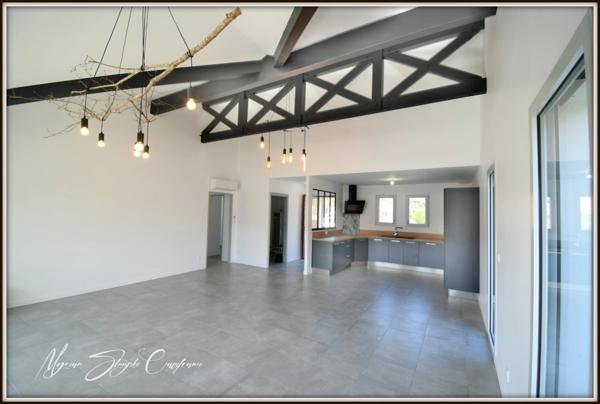 VILLA D'ARCHITECTE DE PLAIN PIED à vendre 6 pièces (40) DE 135 M² ENTRE FORET ET OCEAN