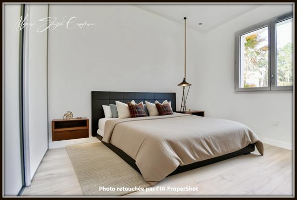 VILLA D'ARCHITECTE DE PLAIN PIED à vendre 6 pièces (40) DE 135 M² ENTRE FORET ET OCEAN