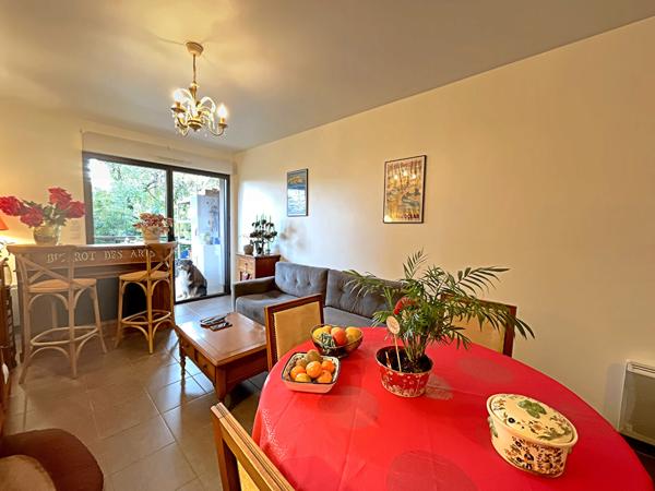 À deux pas du marché central de Royan ? Appartement 2 pièces 42m²