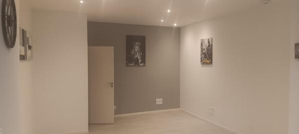 Rodez (Boulevard Laromiguière), Local commercial 34 m² environ, proche commerces et services