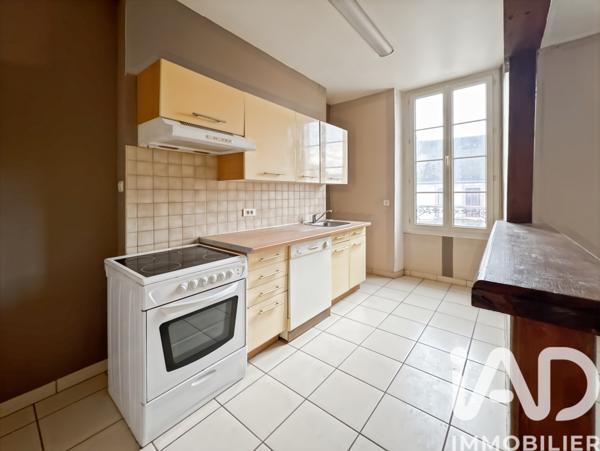 Immeuble à vendre 158 m² Montholon