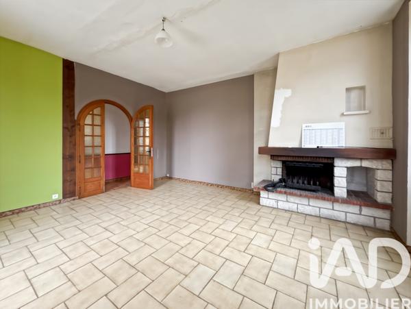 Immeuble à vendre 158 m² Montholon