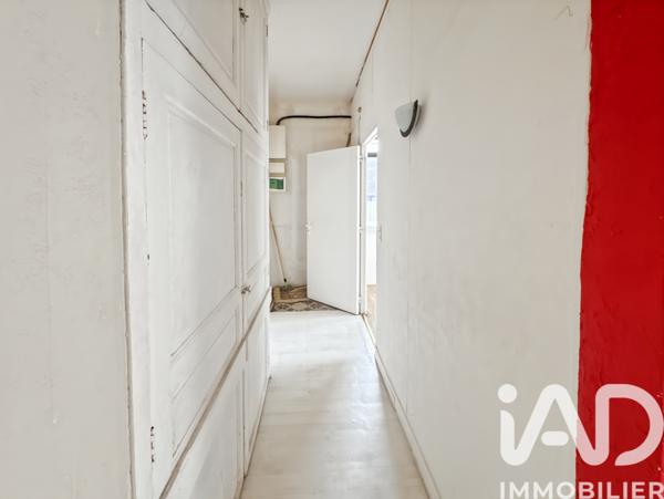 Immeuble à vendre 158 m² Montholon