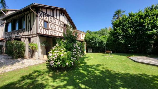 Exclusivité : Charmante maison en colombage à Saint-Gaudens – Un véritable havre d’authenticité !