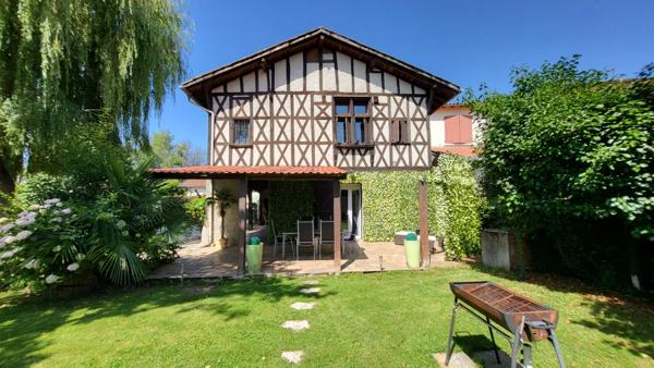 Exclusivité : Charmante maison en colombage à Saint-Gaudens – Un véritable havre d’authenticité !