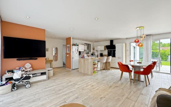 Maison à vendre    5 pièces • 123 m2 Pacy-sur-Eure