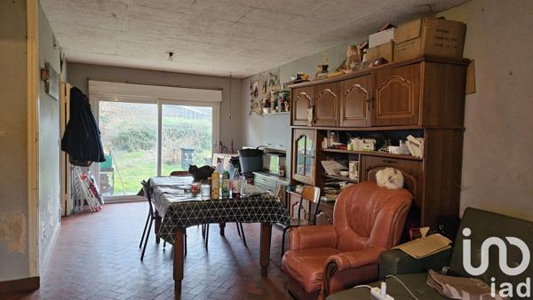 Maison de village 5 pièces de 106 m² à Les Adjots (16700)