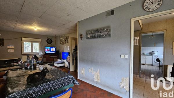 Maison de village 5 pièces de 106 m² à Les Adjots (16700)