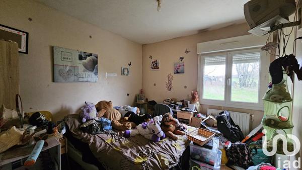 Maison de village 5 pièces de 106 m² à Les Adjots (16700)