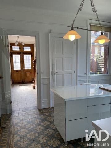 Maison à vendre 7 pièces 212 m² Chauny