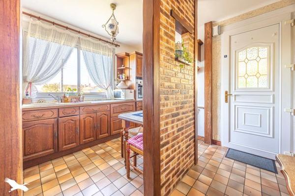 Maison à vendre |  Surgères |  7 pièces | 176 m²