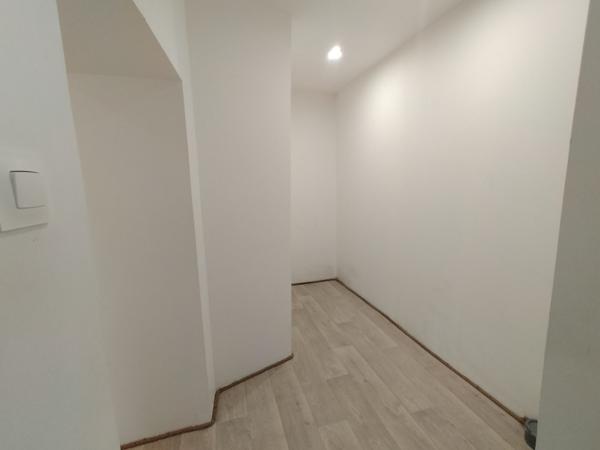 À vendre - Maison, 5 pièces située à Montval-sur-Loir (72500)