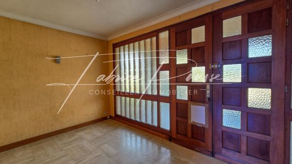 Tonnay-Charente (17430) Maison à rénover 186m2 6 pièces