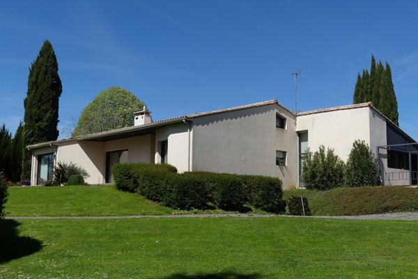 Maison - 5 pièces - 138 m²