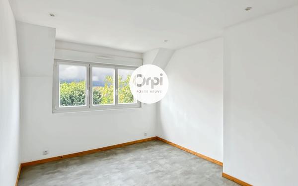 Maison à vendre    5 pièces • 99 m2 Saint-Martin-Boulogne