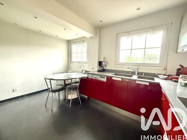 Maison à vendre 9 pièces 240 m² Igny