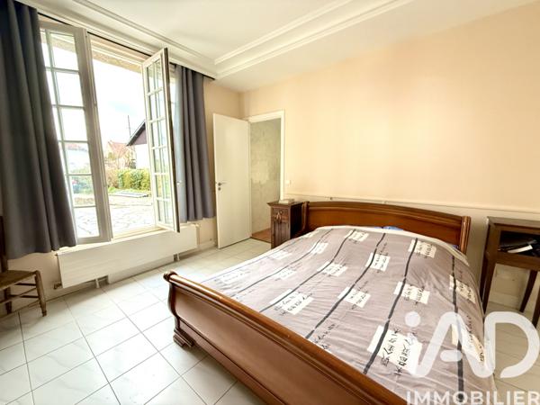 Maison à vendre 9 pièces 240 m² Igny
