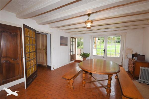 Maison à vendre |  Descartes |  8 pièces | 196 m²