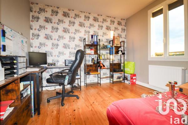 Maison traditionnelle 7 pièces de 152 m² à Lanobre (15270)