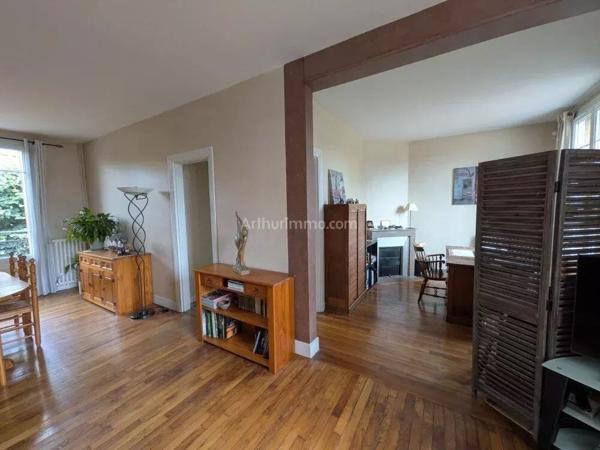 Vente                                                      Maison
                        
                     5 pièces                      77 m2                     à Champs-sur-Marne