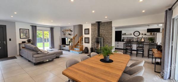 Prigonrieux Maison de 190 m² avec piscine, 5 chambres et terrain de 2 200 m²