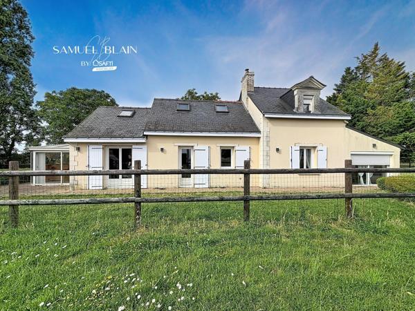 Ancienne restaurée, un très beau terrain clos.