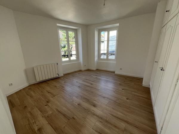 Appartement à louer 1 100 € CC Auvers-sur-Oise 3 p 61 m² DPE C