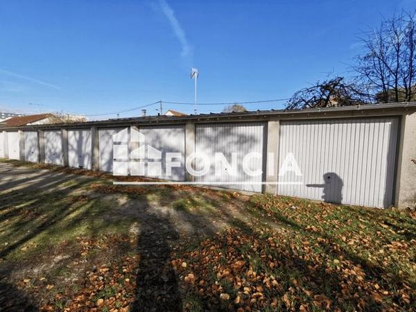 À vendre Studio 23.28 m² - Dammarie-les-lys 77190