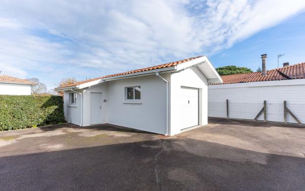 Maison à vendre    4 pièces •  Ychoux