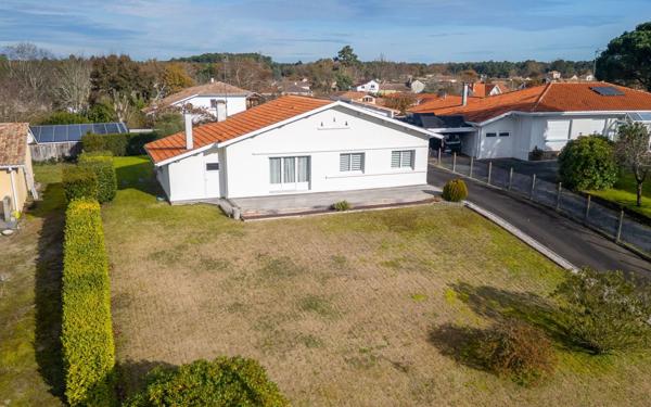 Maison à vendre    4 pièces •  Ychoux