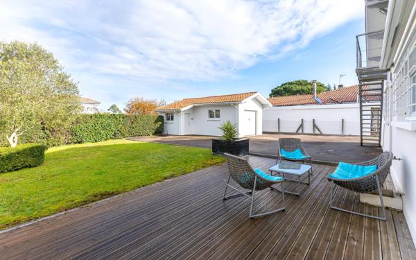 Maison à vendre    4 pièces •  Ychoux