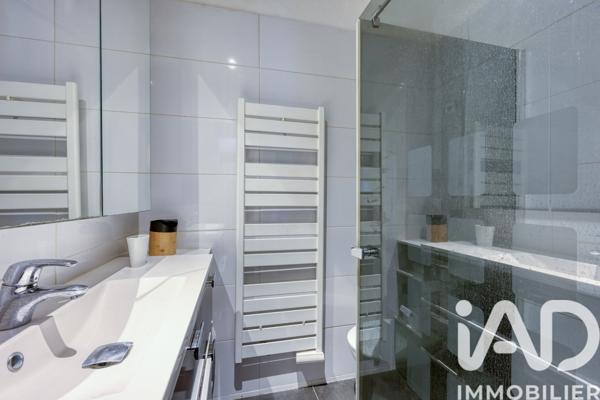 Appartement à vendre 3 pièces 66 m² Sanary-sur-Mer