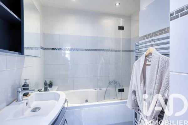 Appartement à vendre 3 pièces 66 m² Sanary-sur-Mer