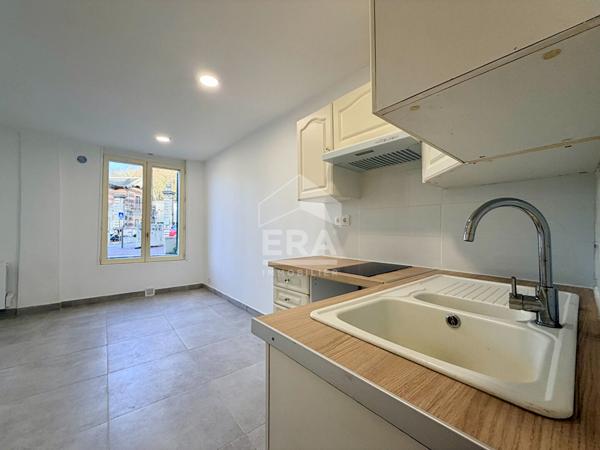 Studio 26 m² entièrement rénové - Résidence années 1930 sécurisée - Double exposition Est/Ouest