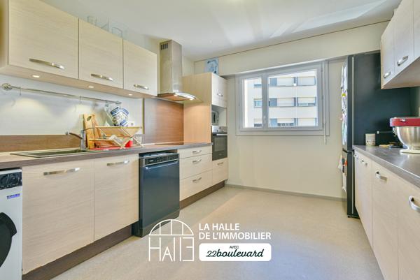 Appartement
         5 pièces
        - 112 m² 194 900 € *