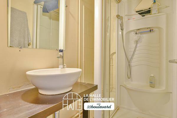 Appartement
         5 pièces
        - 112 m² 194 900 € *