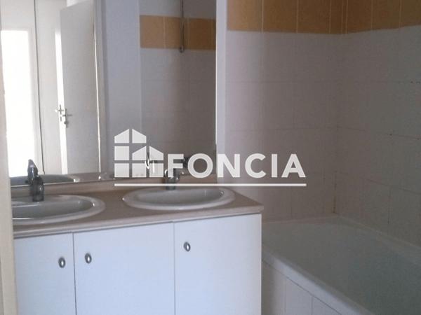 Location Appartement 3 pièces 62.09 m² - LIEU DIT LES VIEILLES VIGNES Cavignac 33620