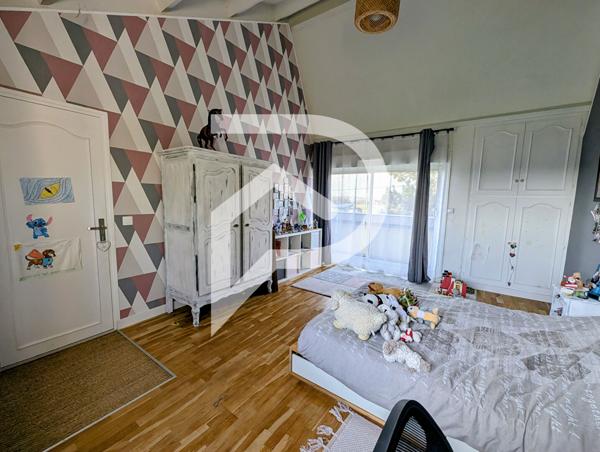Maison 9 pièces 215 m2