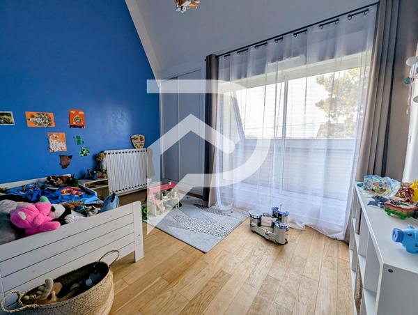 Maison 9 pièces 215 m2