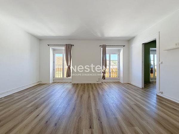 Appartement à vendre au centre ville de L'Isle Adam - 4 pièces avec garage fermé