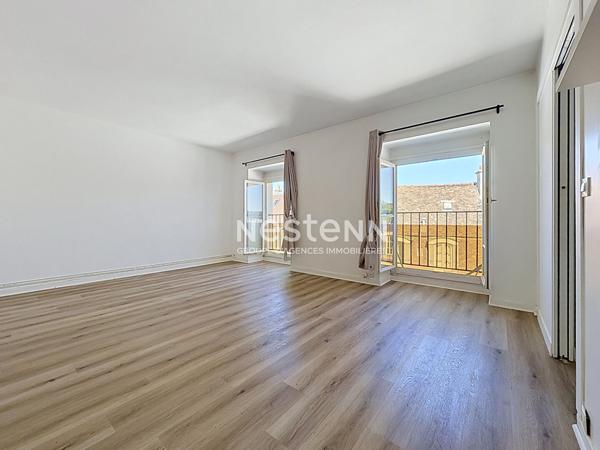 Appartement à vendre au centre ville de L'Isle Adam - 4 pièces avec garage fermé