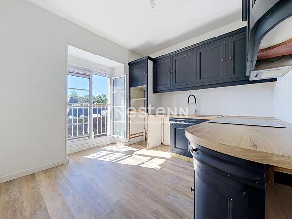 Appartement à vendre au centre ville de L'Isle Adam - 4 pièces avec garage fermé