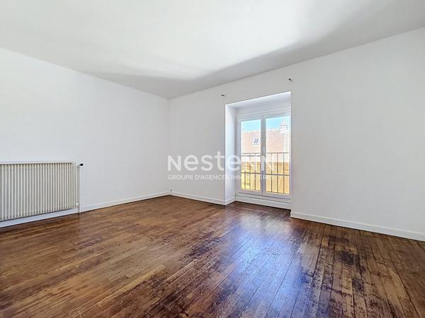 Appartement à vendre au centre ville de L'Isle Adam - 4 pièces avec garage fermé