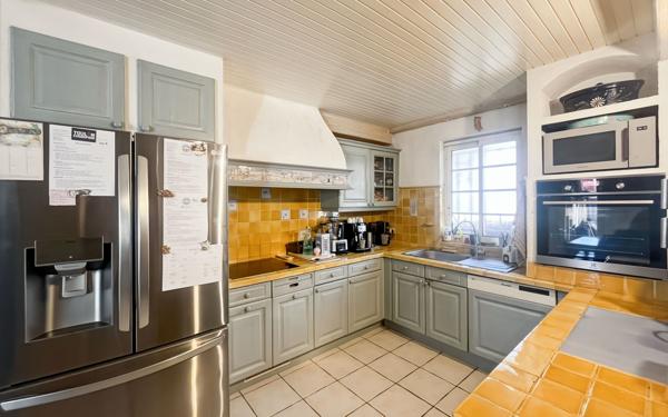 Maison à vendre    5 pièces • 98 m2 La Seyne-sur-Mer