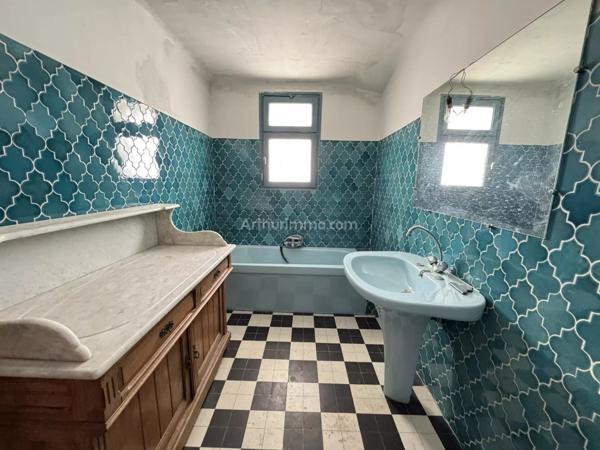 Vente Maison 4 pièces 138 m2 à Manosque