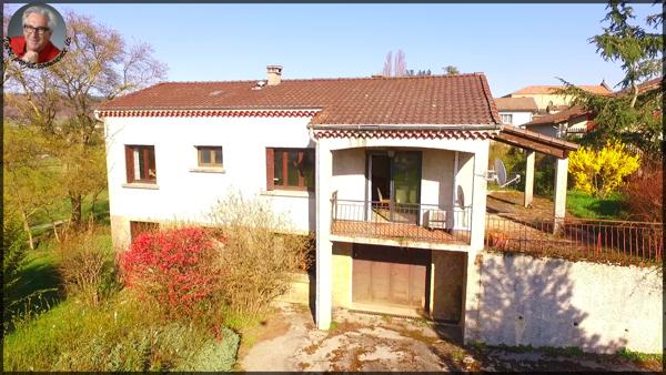 Vernoux-en-Vivarais (07240) Maison familiale avec terrain à deux pas du centre de Vernoux-en-Vivarais