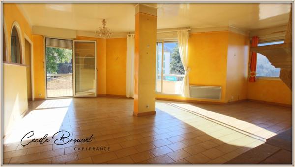 Immeuble à vendre SAINT LAURENT DE CERDANS (66)
