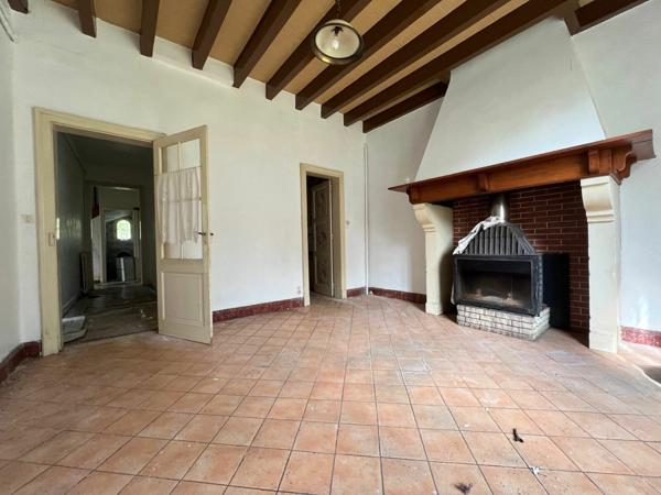 Maison à vendre    6 pièces • 181 m2 Losse