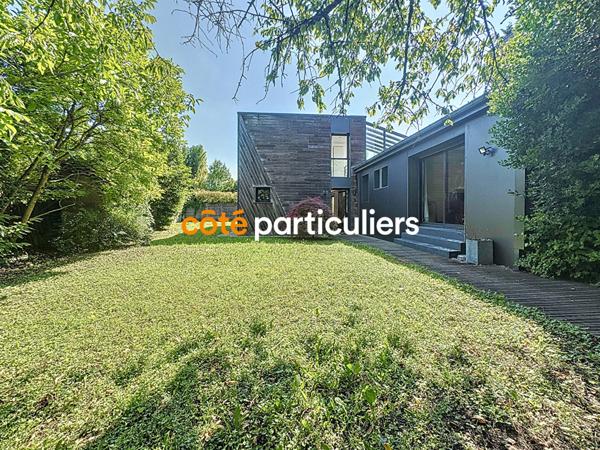 Vente Maison219 m² - 7 Pièces - Dijon (21000)